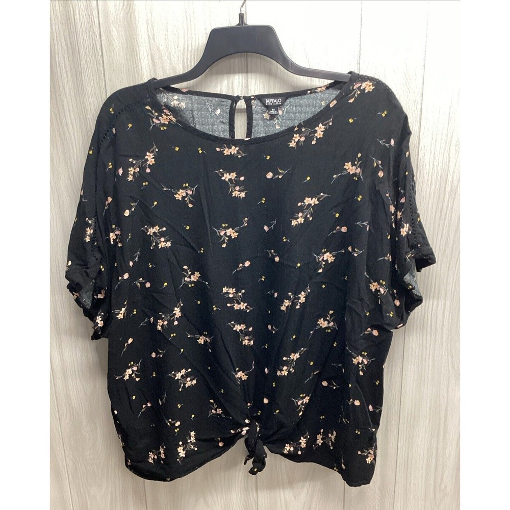 BUFFALO Women's (Size 3X) Short Sleeve Round Neck Knotted Front Back Button Top